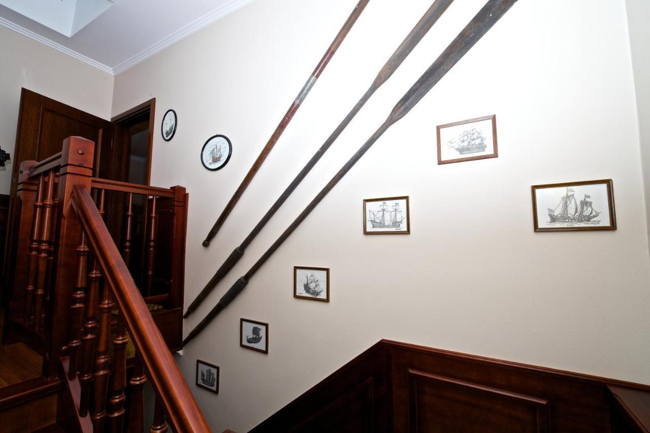 Villa & Restaurant Admiral Nelson Hel Extérieur photo